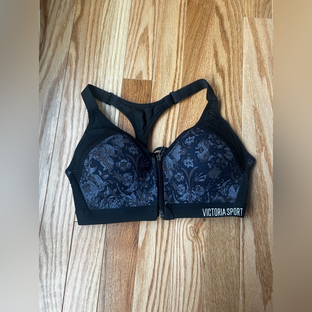 VS sports bra